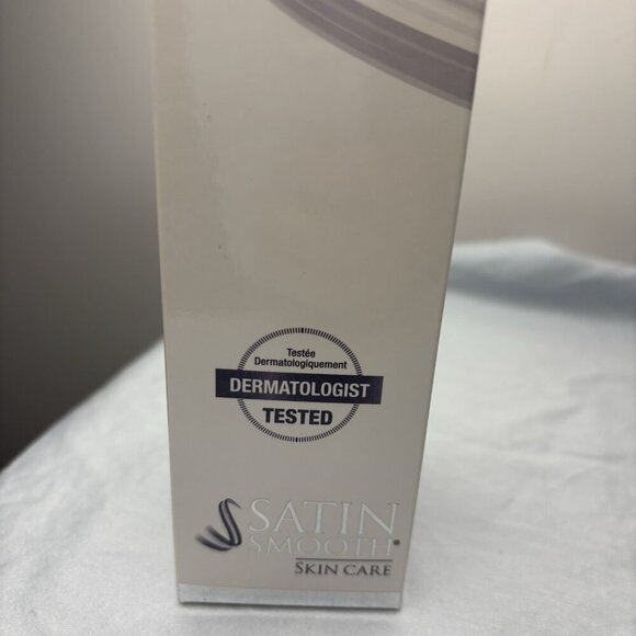 2-SATIN SMOOTH Advanced Series Renewal Facial Cream Cleanser with 5fl.oz NEW - Picture 3 of 3